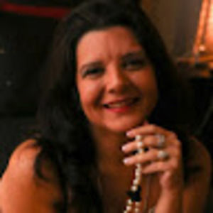 Meet your Posher, Miriam